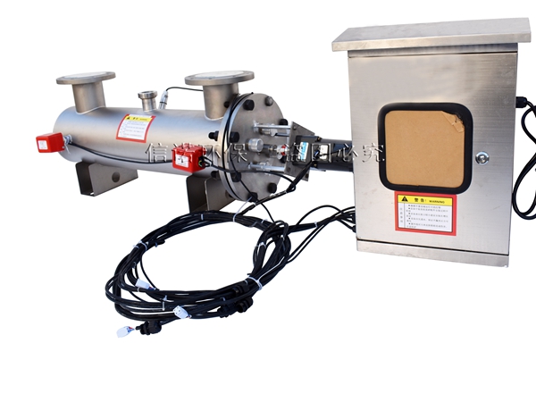 信諾環(huán)保專業(yè)生產  自清洗型紫外線消毒器 紫外線滅菌儀